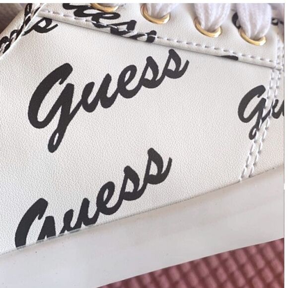 Guess Women's Low Top Sneakers White Faux Patent Leather Los Angeles 8.5 - Picture 10 of 10